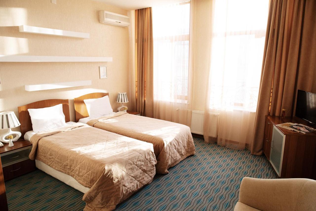 Austin Hotel Баку Екстериор снимка