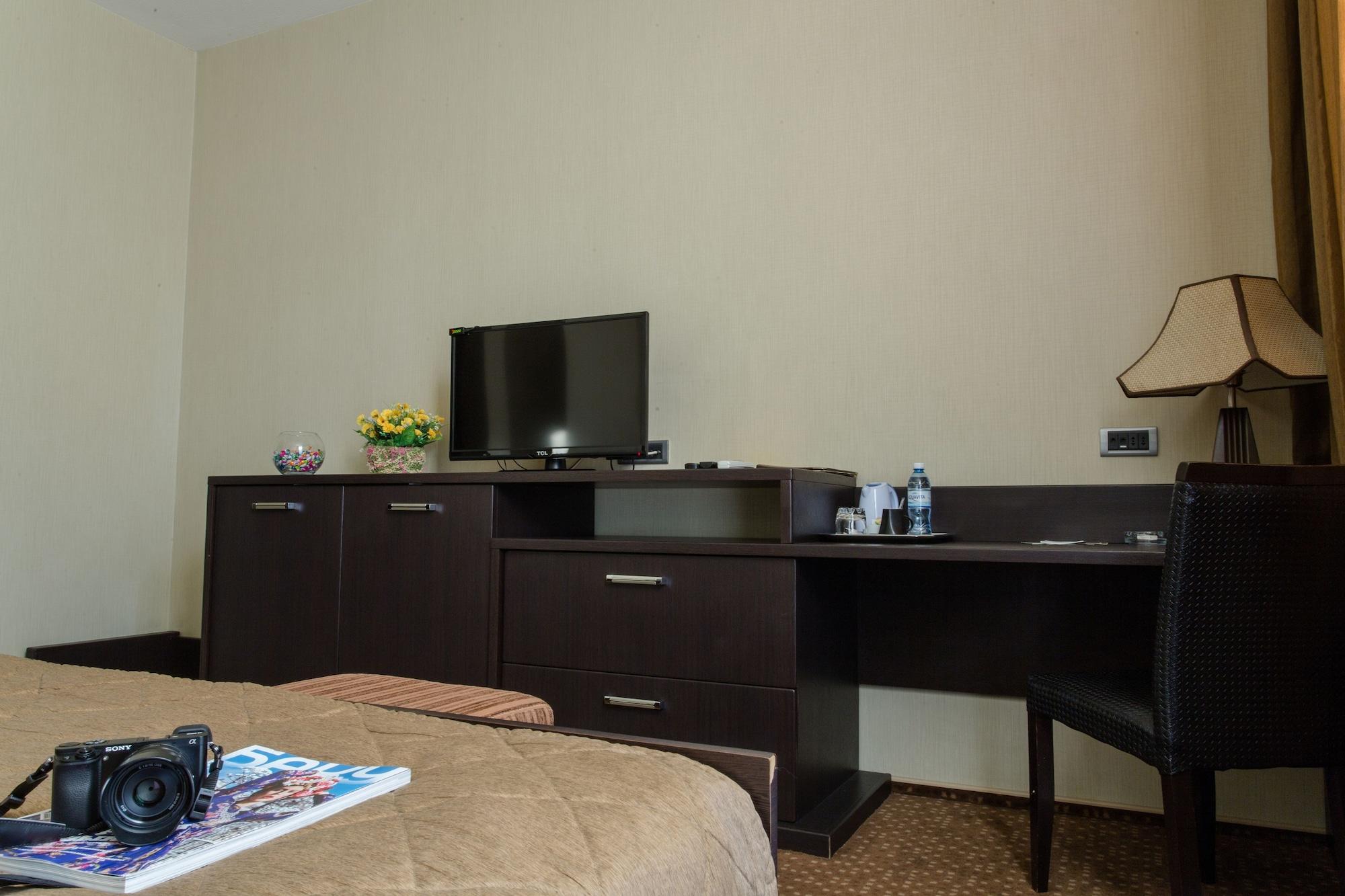 Austin Hotel Баку Екстериор снимка