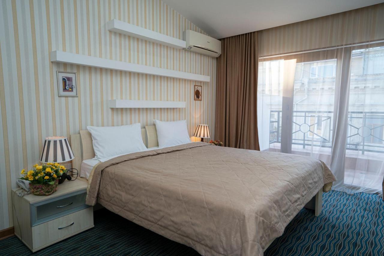 Austin Hotel Баку Екстериор снимка