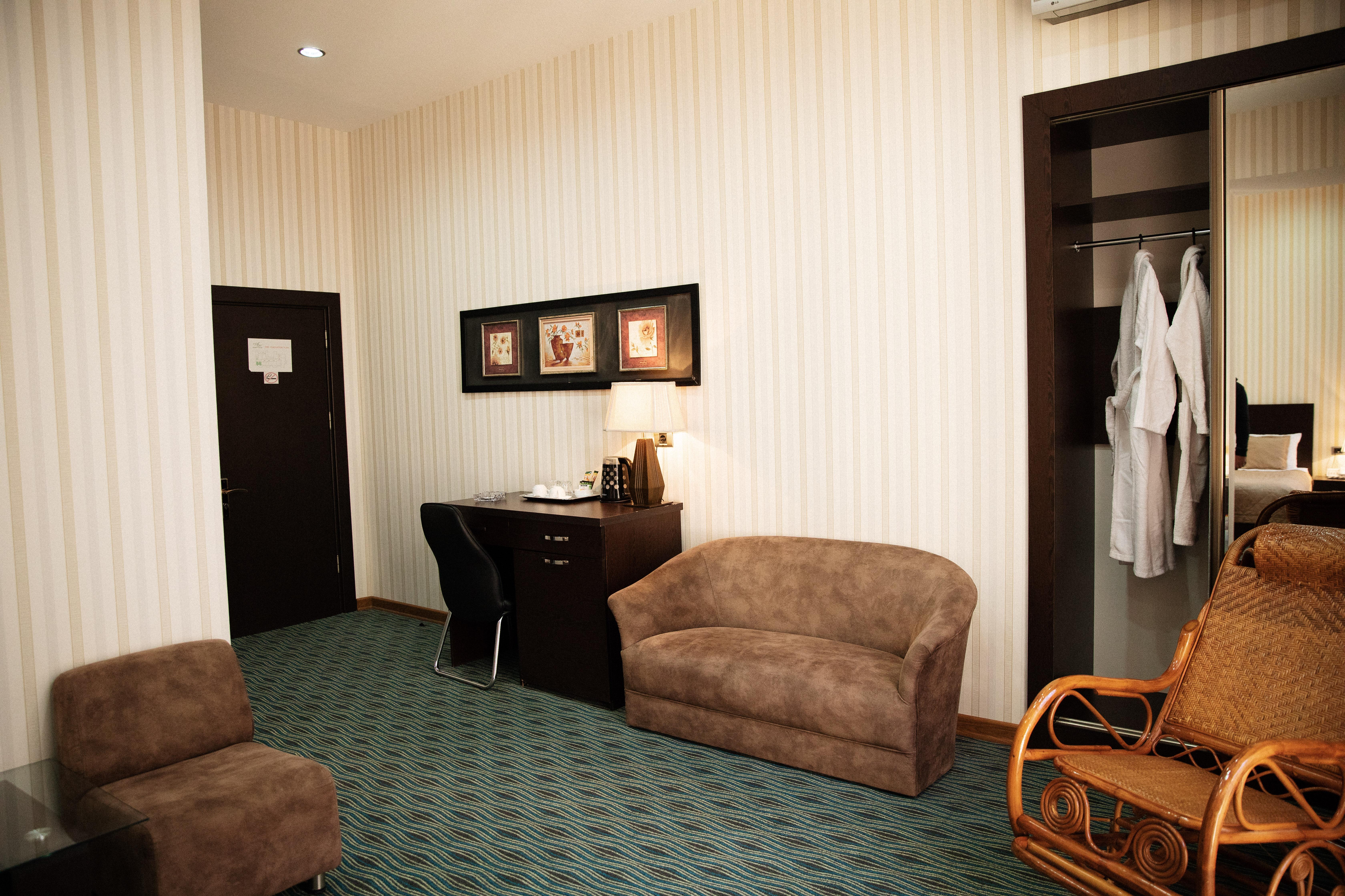 Austin Hotel Баку Екстериор снимка