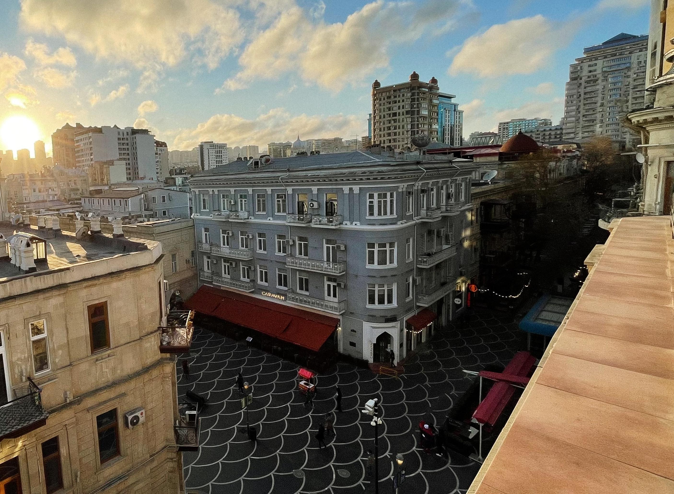 Austin Hotel Баку Екстериор снимка