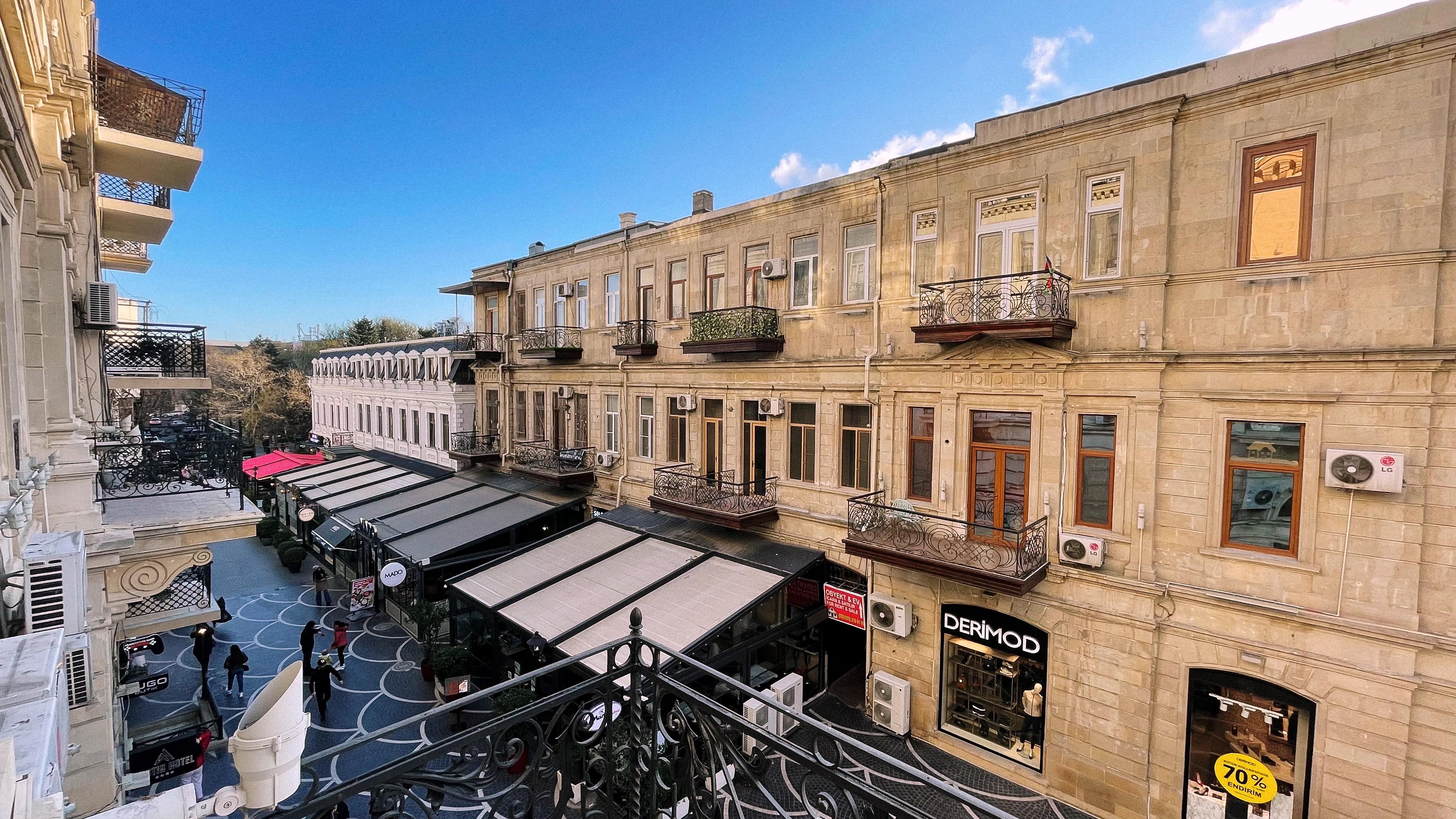 Austin Hotel Баку Екстериор снимка